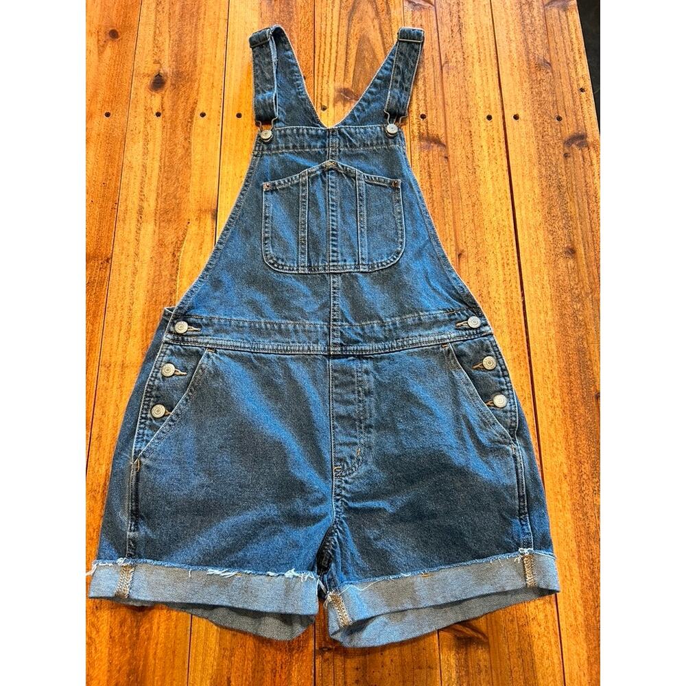 Old Navy Denim Shortalls Overalls Size M Medium Wash Cuffed Bib Jean EUC